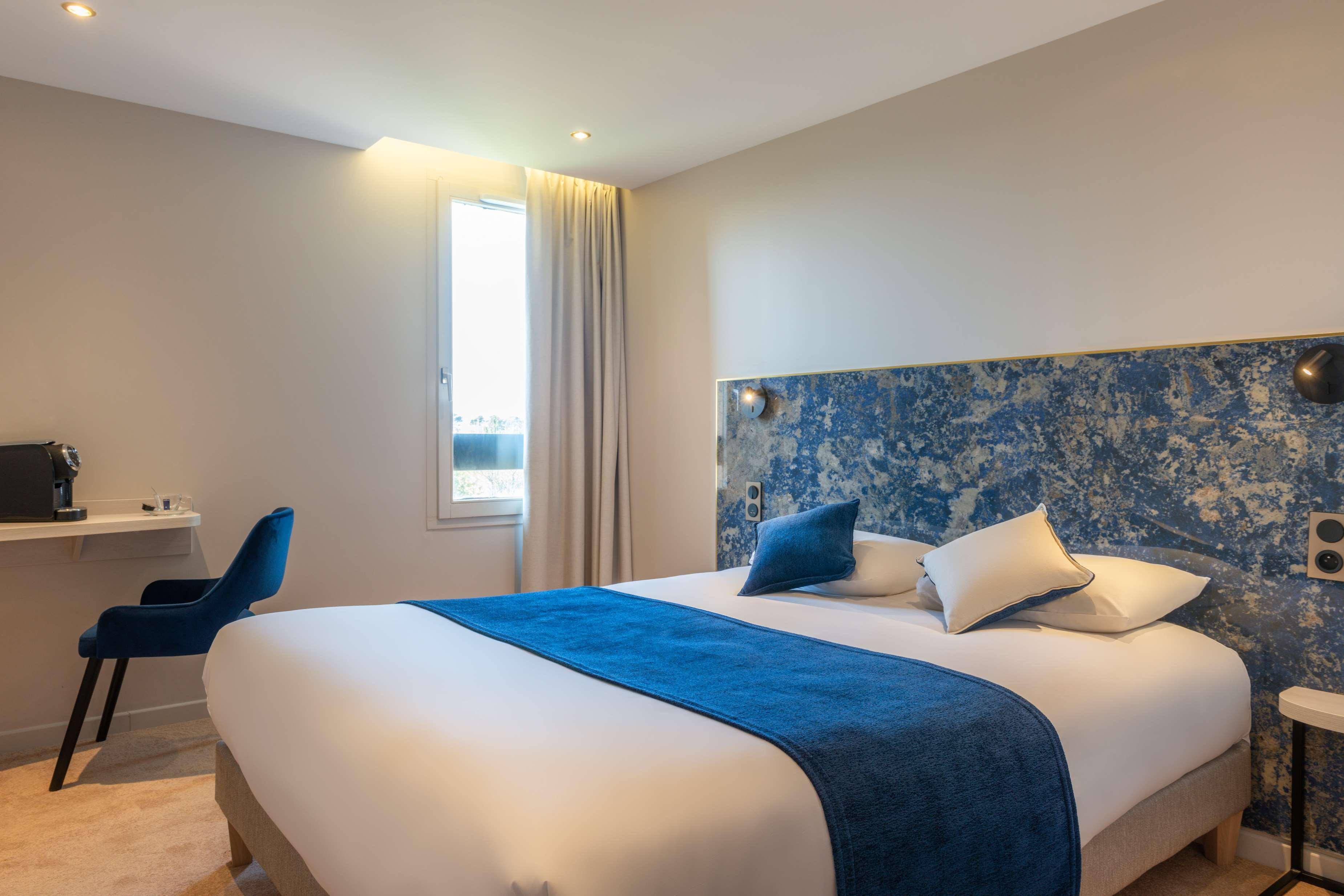 The Originals Boutique, Hotel Porte De Dieppe Сент-Обен-Сюр-Си Экстерьер фото