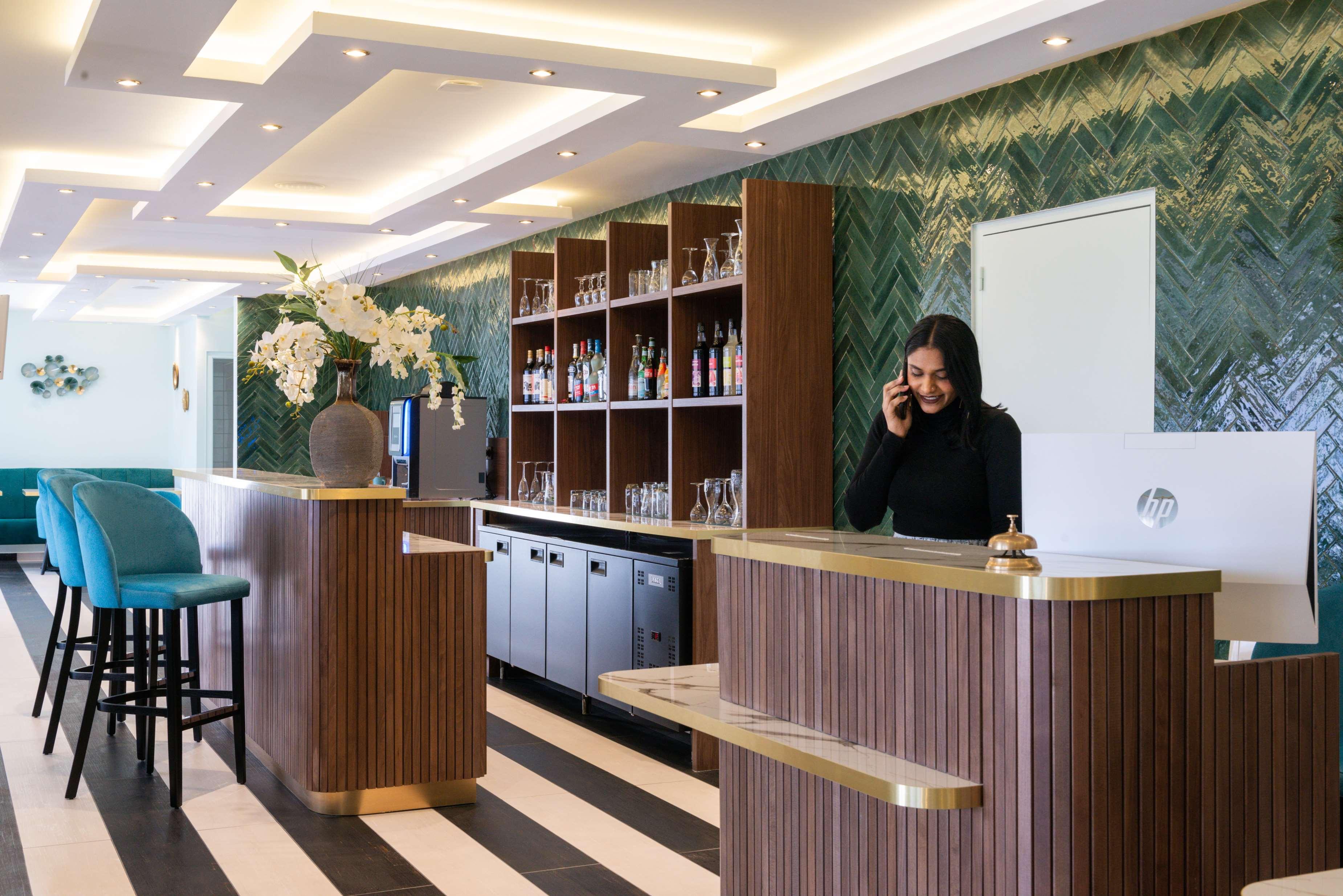 The Originals Boutique, Hotel Porte De Dieppe Сент-Обен-Сюр-Си Экстерьер фото
